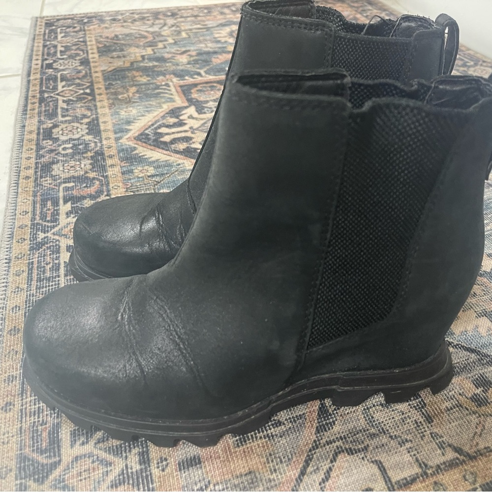 Sorel III Chelsea Wedge size 8